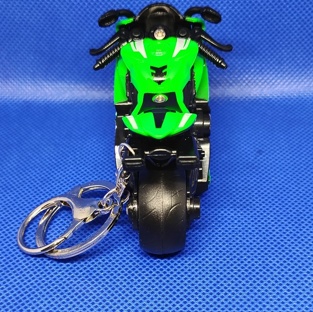 Sakura Speed Pullback Keychain/Bag Charm - Picture 6 of 7